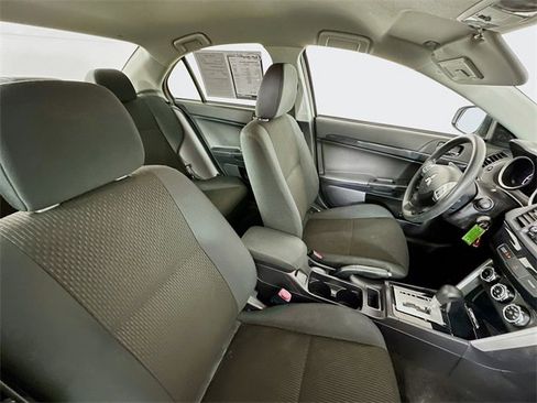 Used 2017 Mitsubishi Lancer ES image 25