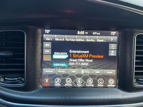 Used 2017 Dodge Charger SXT image 54