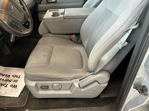 Used 2013 Ford F150 XLT w/ Luxury Equipment Group AWD/4WD image 10