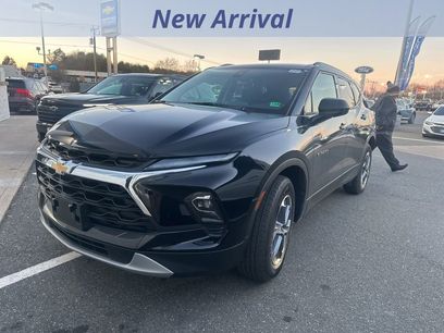 Certified 2025 Chevrolet Blazer LT w/ Convenience Package