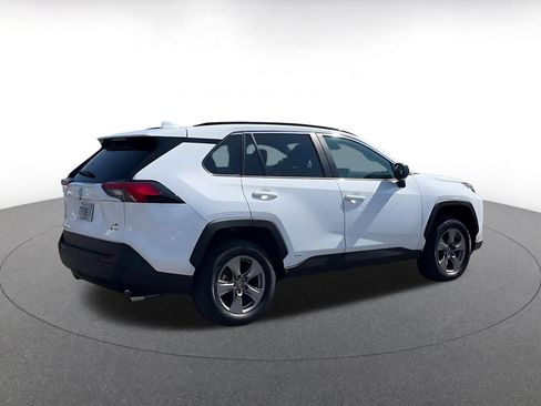 Used 2025 Toyota RAV4 LE image 12