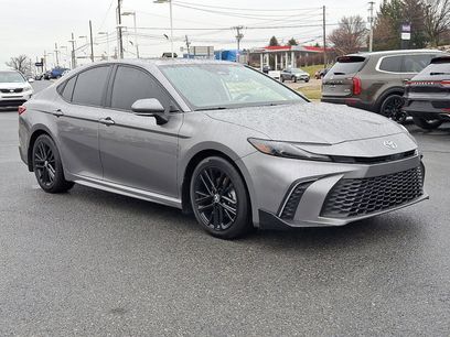 Used 2025 Toyota Camry SE