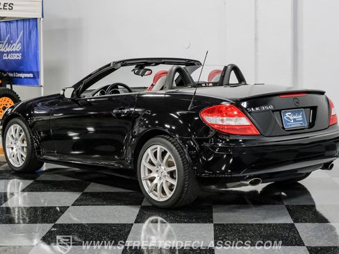 Used 2005 Mercedes-Benz SLK 350 image 8