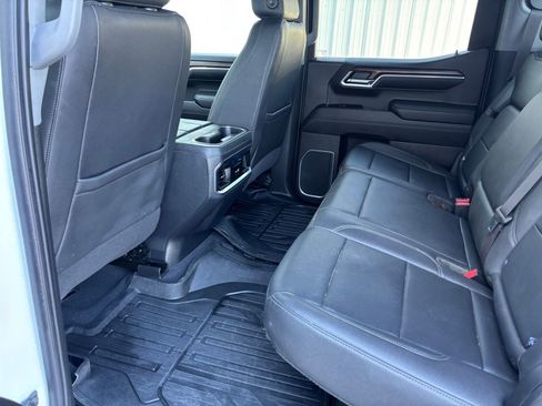 Used 2023 GMC Sierra 1500 SLT w/ SLT Premium Package image 28