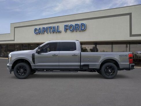 New 2026 Ford F350 Lariat w/ Black Appearance Package image 3