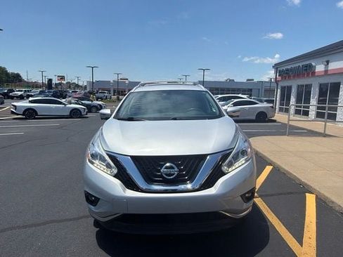 Used 2017 Nissan Murano SL w/ Cargo Package FWD image 9