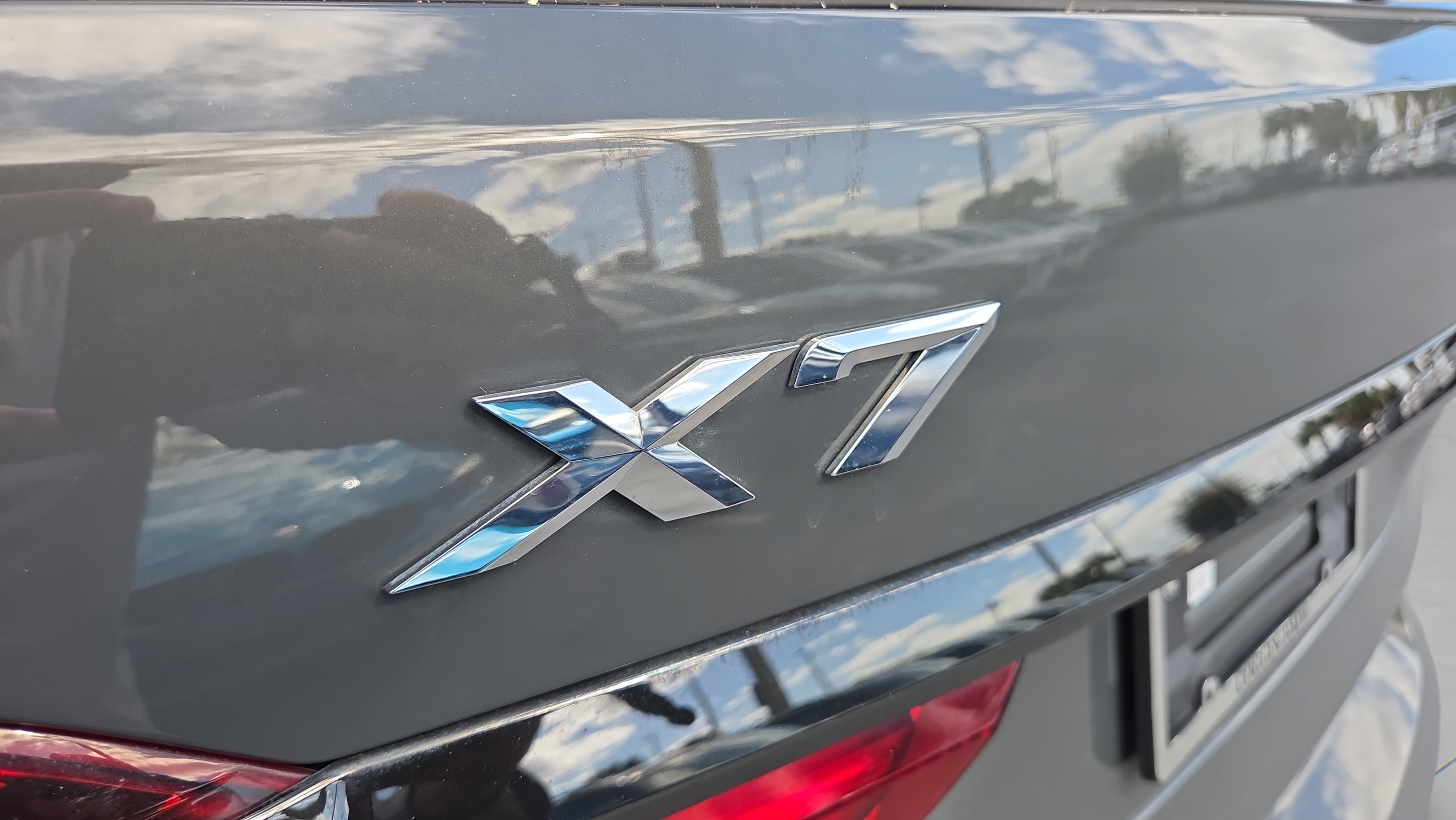 Used 2021 BMW X7 xDrive40i w/ M Sport Package AWD/4WD image 36