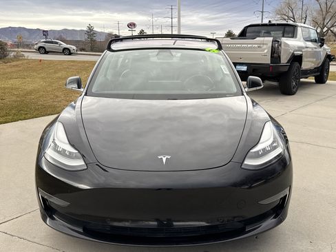 Used 2018 Tesla Model 3 Long Range image 8
