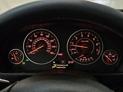 Used 2018 BMW 330i Sedan RWD image 25