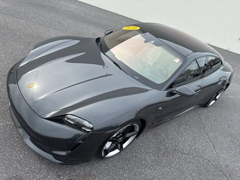 Used 2020 Porsche Taycan Turbo image 8
