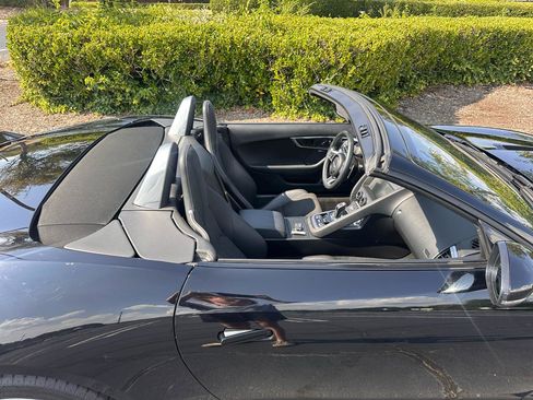 Used 2020 Jaguar F-TYPE Convertible RWD image 14