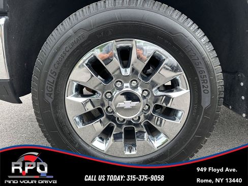 Used 2024 Chevrolet Silverado 2500 LTZ w/ LTZ Convenience Package AWD/4WD image 10