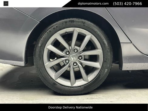 Used 2019 Honda Civic EX-L image 38