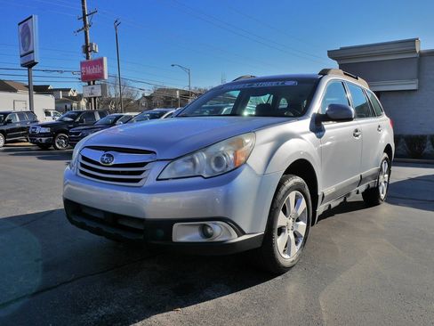 Used 2012 Subaru Outback 2.5i w/ Alloy Wheel Pkg image 1