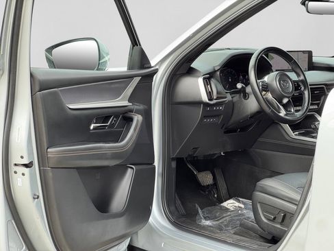 Certified 2024 MAZDA CX-90 Plug-In Hybrid w/ Premium Plus AWD/4WD image 9