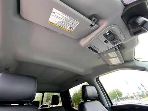 Used 2024 Ford F250 Lariat w/ FX4 Off-Road Package AWD/4WD image 14
