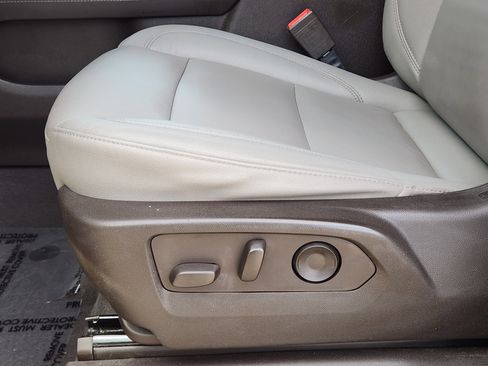 Used 2023 Lexus ES 350 w/ Premium Package image 29