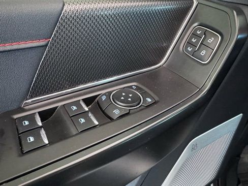 Used 2024 Ford F150 Raptor image 11