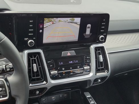 Used 2022 Kia Sorento SX FWD image 26