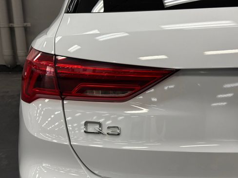 Used 2023 Audi Q3 2.0T Premium Plus w/ Premium Plus Package AWD/4WD image 14