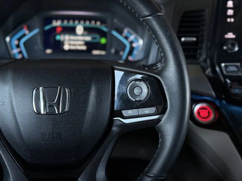 Used 2023 Honda Odyssey Touring image 26
