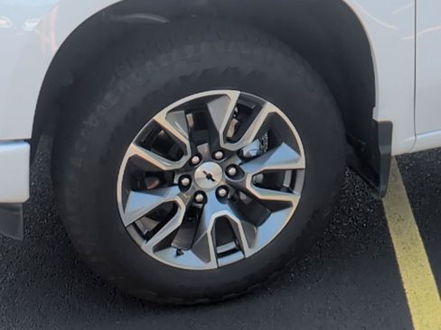 Used 2025 Chevrolet Silverado 1500 RST w/ RST All Star Premium Package AWD/4WD image 11