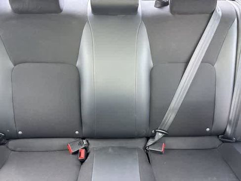 Used 2022 Honda Civic Sport image 21