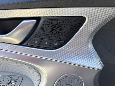 Used 2023 Genesis G70 2.0T w/ Sport Prestige Package image 18