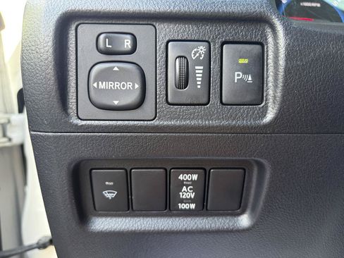 Used 2019 Toyota 4Runner Limited RWD image 15