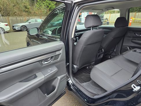 Certified 2025 Honda CR-V LX image 15