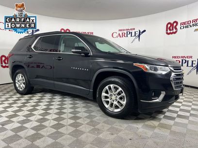 Used 2021 Chevrolet Traverse LT