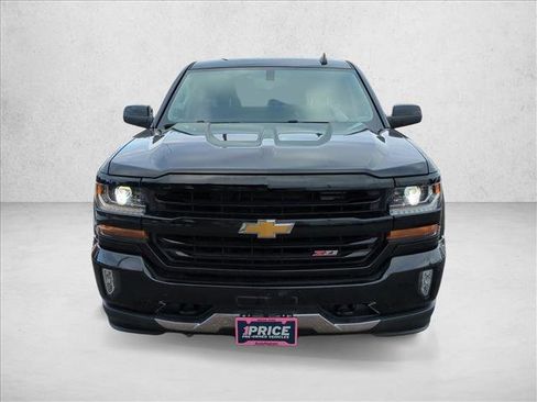 Used 2018 Chevrolet Silverado 1500 LT w/ All Star Edition image 2