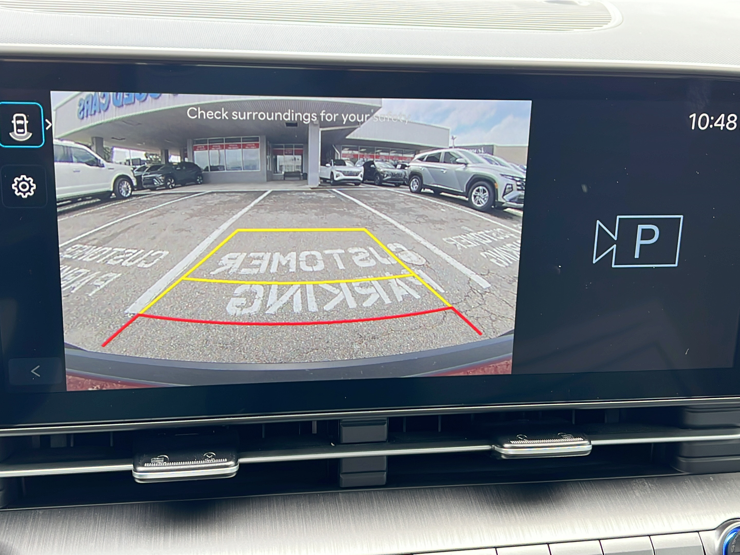 Certified 2025 Hyundai Kona SE FWD image 16