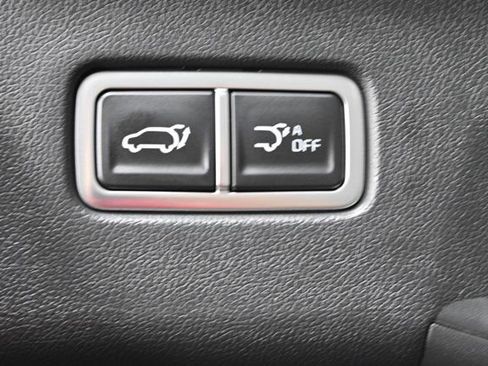 Certified 2025 Kia Sorento SX Prestige image 10