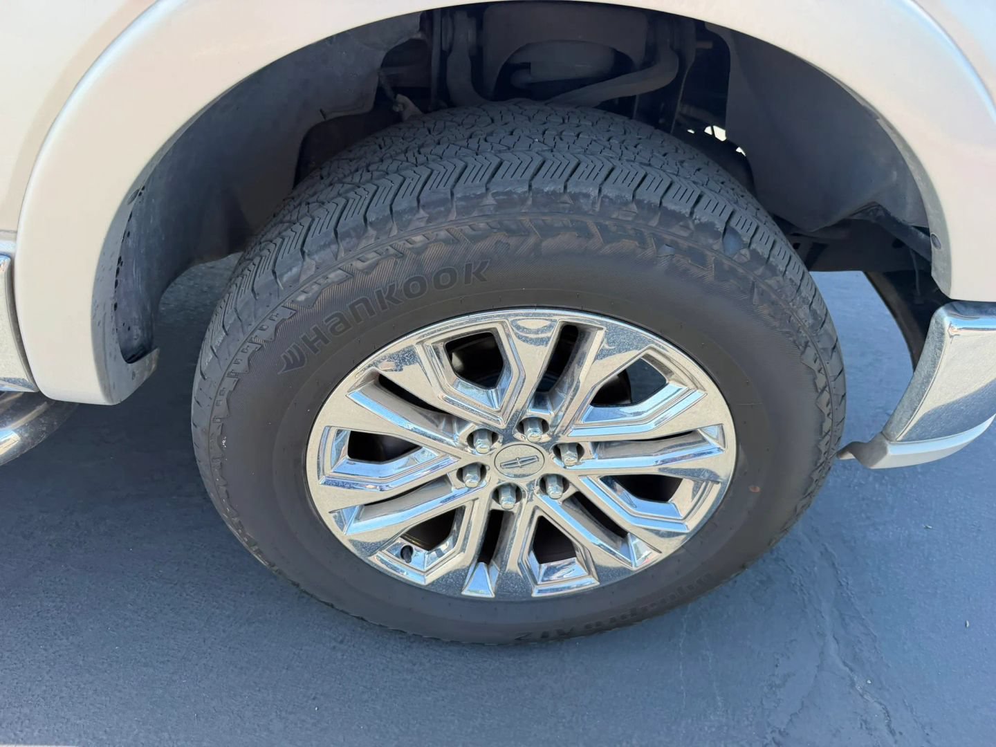 Used 2006 Lincoln Mark LT 2WD image 30