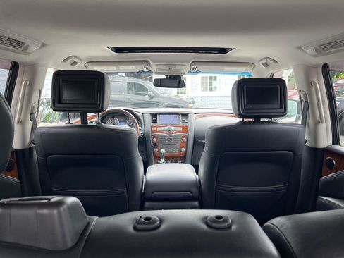 Used 2015 INFINITI QX80 4WD w/ Deluxe Technology Package image 25