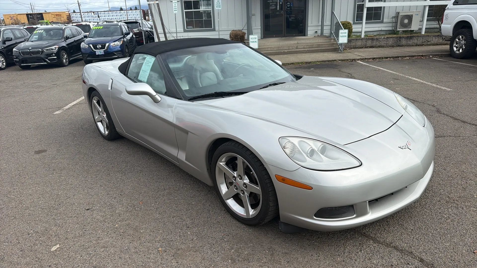 Used 2005 Chevrolet Corvette Convertible w/ Preferred Equipment Group RWD image 2