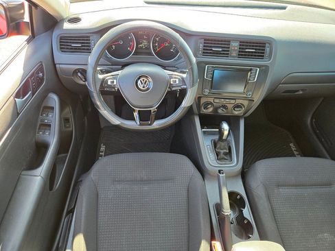Used 2016 Volkswagen Jetta S FWD image 8