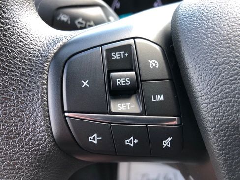 Used 2025 Ford Transit 250 Low Roof w/ Exterior Upgrade Package RWD image 33