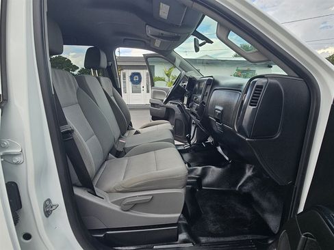 Used 2018 Chevrolet Silverado 2500 W/T w/ WT Convenience Package AWD/4WD image 21