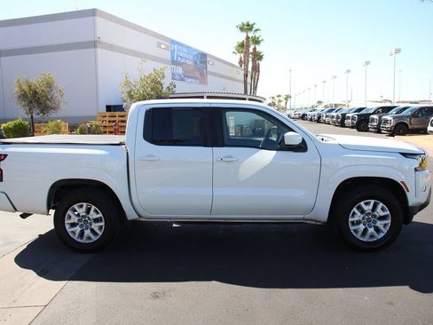 Used 2022 Nissan Frontier SV RWD image 10