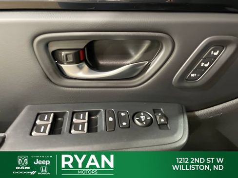Used 2023 Honda Pilot EX-L image 34