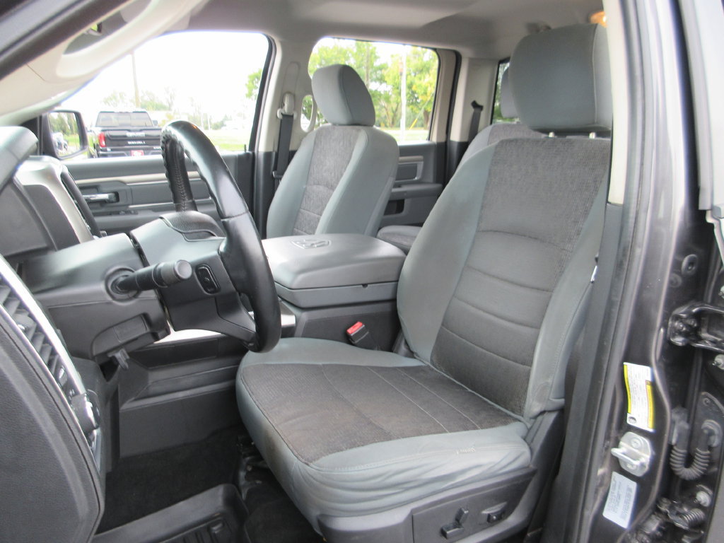 Used 2017 RAM 1500 Big Horn AWD/4WD image 19
