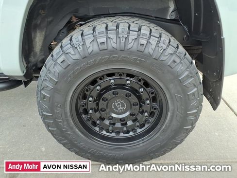 Used 2022 Toyota 4Runner TRD Off-Road Premium w/ Moonroof Package AWD/4WD image 12