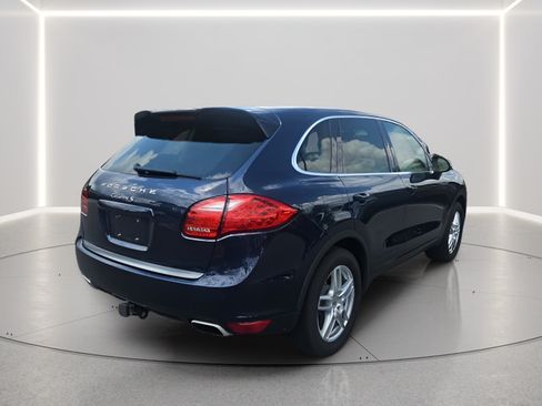 Used 2013 Porsche Cayenne S AWD/4WD image 5