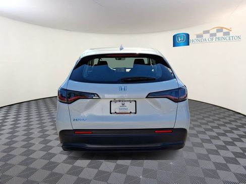 Certified 2024 Honda HR-V LX image 5