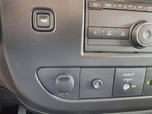 New 2026 GMC Savana 4500 w/ Power Convenience Package image 8