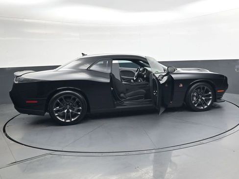 Used 2021 Dodge Challenger R/T Scat Pack image 42