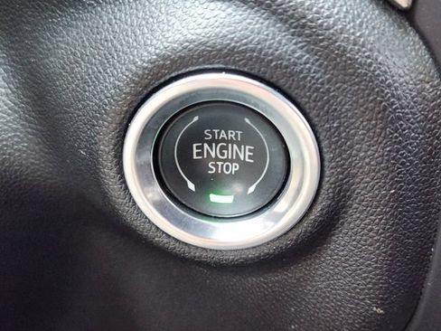 Used 2020 Chevrolet Silverado 1500 LT w/ All-Star Edition AWD/4WD image 22