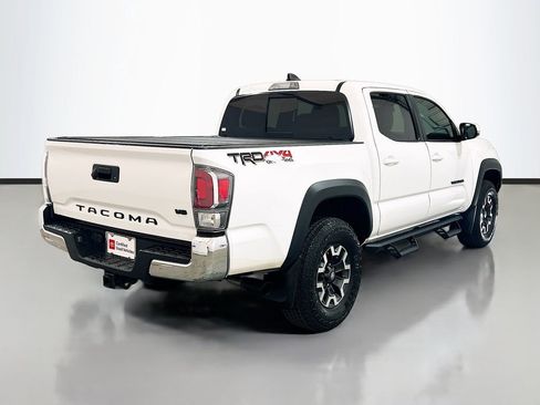 Used 2023 Toyota Tacoma TRD Off-Road AWD/4WD image 4